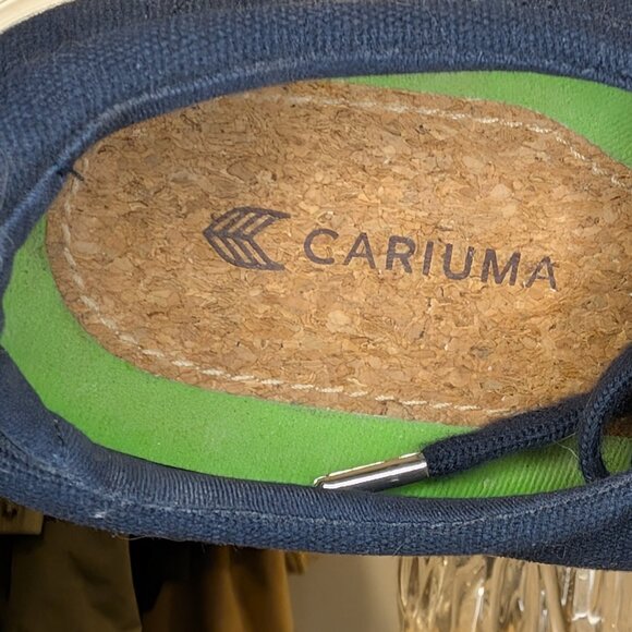 Cariuma Marine Blue Low Canvas Sneakers - Women's sz 9 - Picture 3 of 6